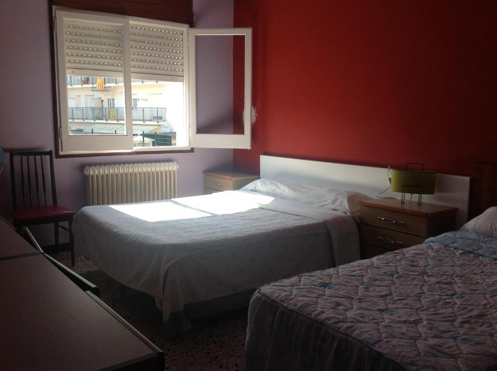 Hostel Alhambra Gerona Kamer foto